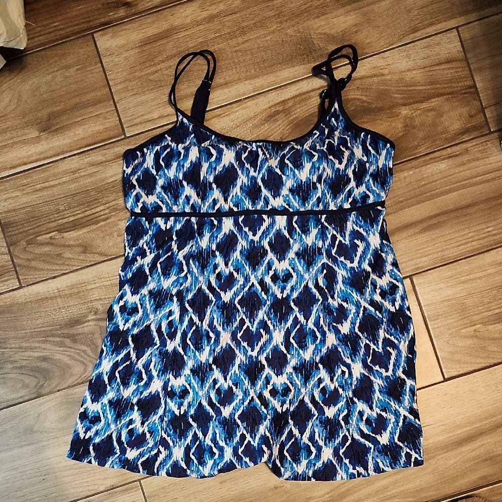 Swimsuits For All Navy and White Abstract One Piece